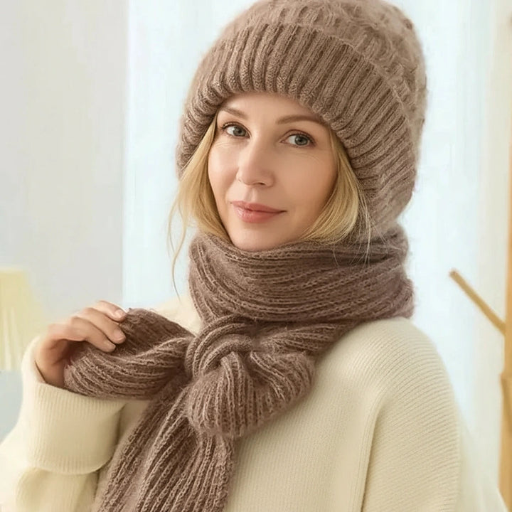 Carrie™ | Winter Hat & Scarf Set